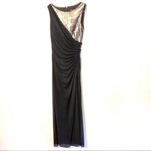 Adrianna Papell navy evening gown silver mesh sequin top. Has a nice stretch